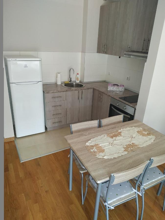 Apartment Sumice *