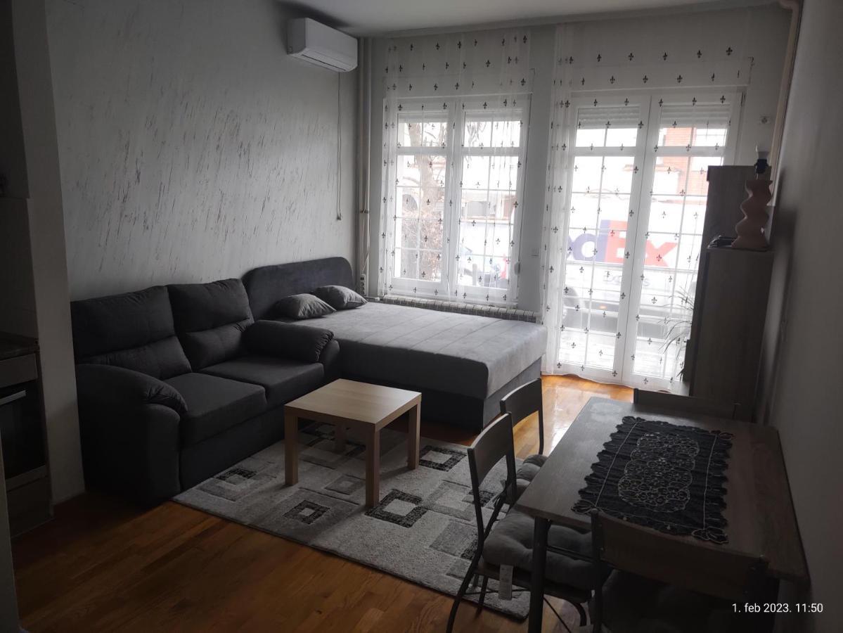 Apartment Sumice *